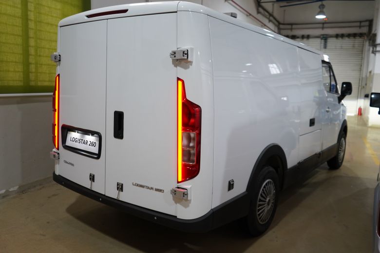 Hyacinth Automotive ouvre la voie de la logistique 100% électrique avec Cenntro et RAPSEV