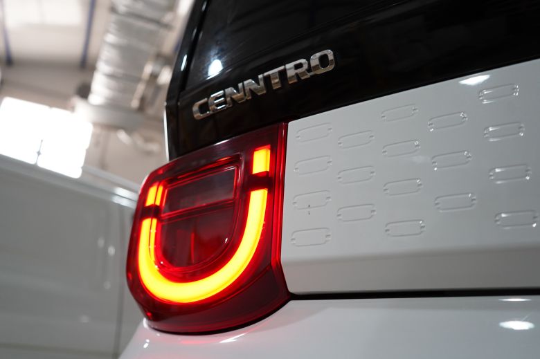 Hyacinth Automotive ouvre la voie de la logistique 100% électrique avec Cenntro et RAPSEV