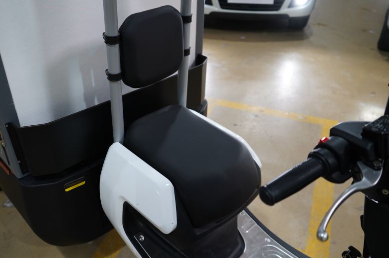 Hyacinth Automotive ouvre la voie de la logistique 100% électrique avec Cenntro et RAPSEV