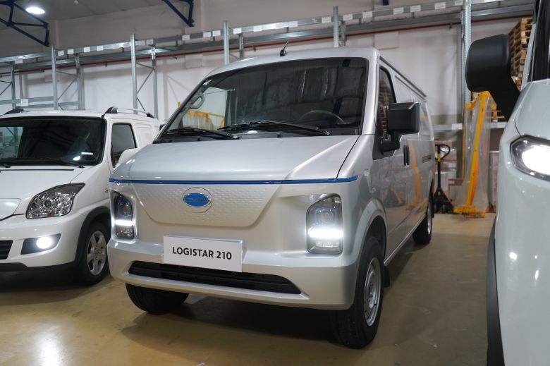 Hyacinth Automotive ouvre la voie de la logistique 100% électrique avec Cenntro et RAPSEV