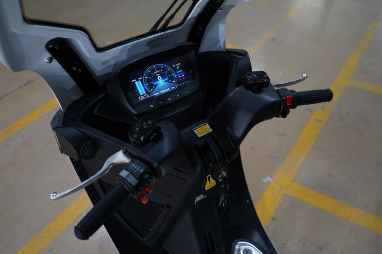 Hyacinth Automotive ouvre la voie de la logistique 100% électrique avec Cenntro et RAPSEV