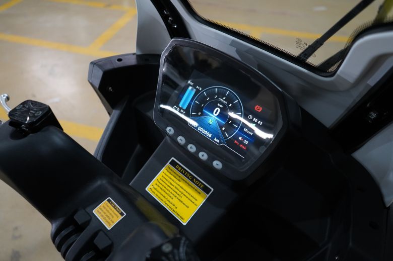 Hyacinth Automotive ouvre la voie de la logistique 100% électrique avec Cenntro et RAPSEV