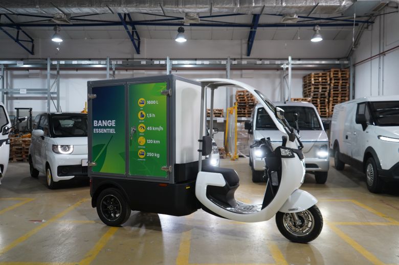 Hyacinth Automotive ouvre la voie de la logistique 100% électrique avec Cenntro et RAPSEV