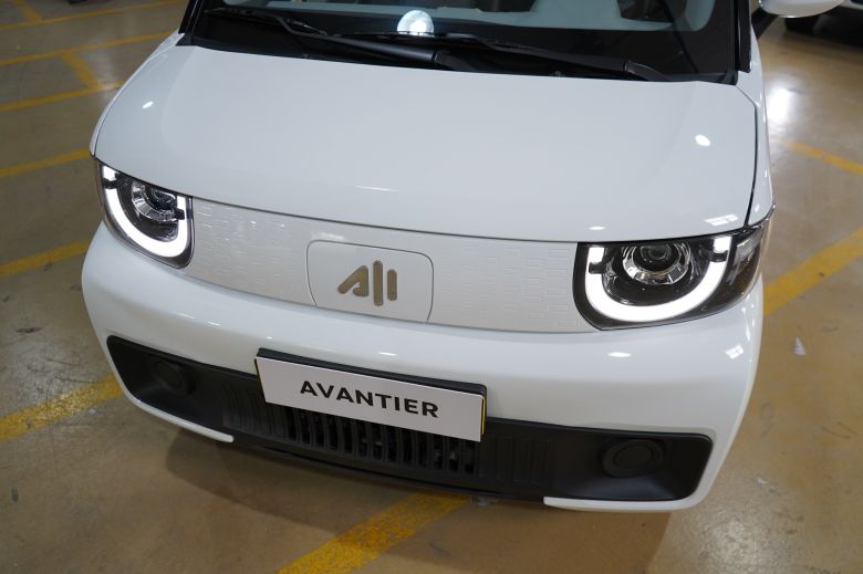 Hyacinth Automotive ouvre la voie de la logistique 100% électrique avec Cenntro et RAPSEV