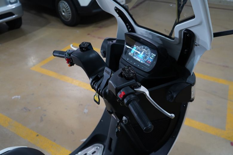 Hyacinth Automotive ouvre la voie de la logistique 100% électrique avec Cenntro et RAPSEV