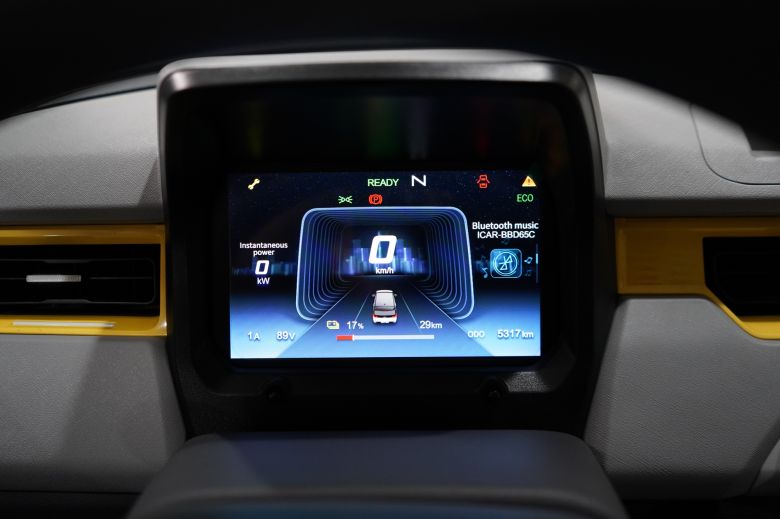 Hyacinth Automotive ouvre la voie de la logistique 100% électrique avec Cenntro et RAPSEV