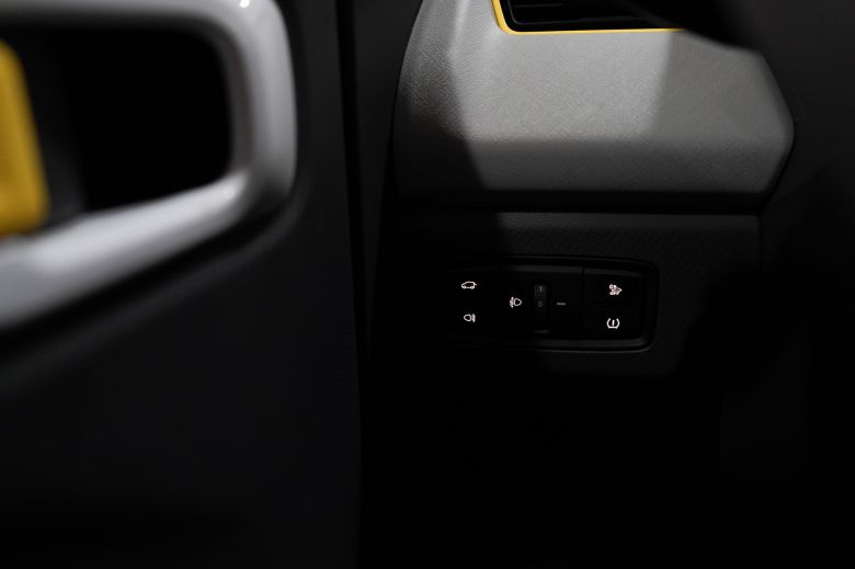 Hyacinth Automotive ouvre la voie de la logistique 100% électrique avec Cenntro et RAPSEV