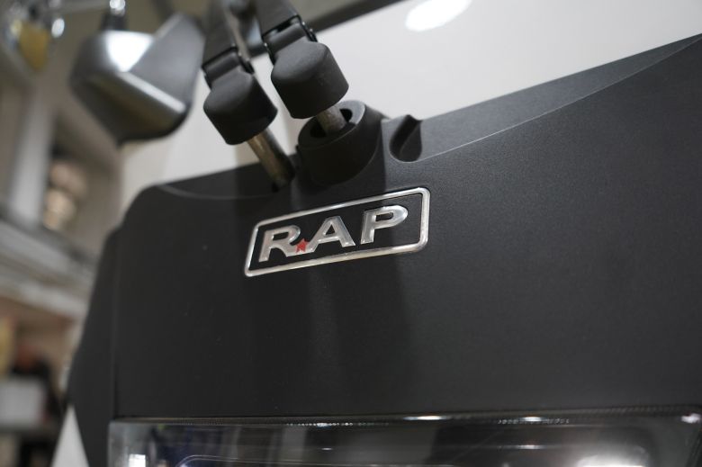 Hyacinth Automotive ouvre la voie de la logistique 100% électrique avec Cenntro et RAPSEV