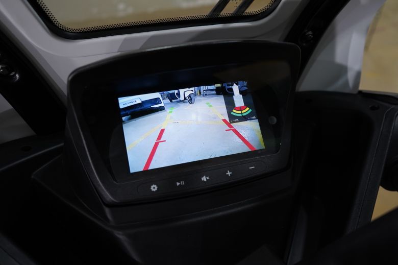 Hyacinth Automotive ouvre la voie de la logistique 100% électrique avec Cenntro et RAPSEV