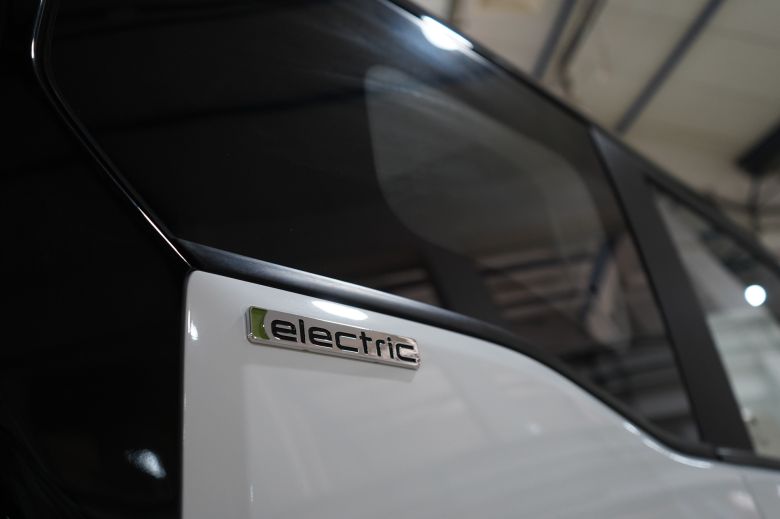 Hyacinth Automotive ouvre la voie de la logistique 100% électrique avec Cenntro et RAPSEV