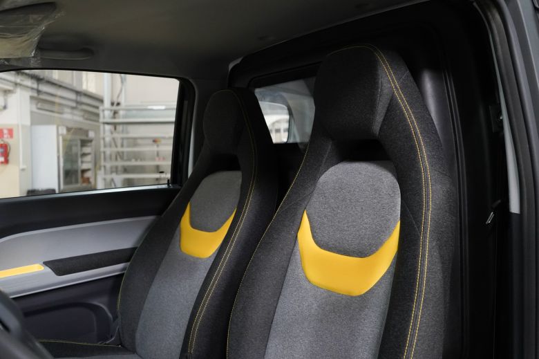 Hyacinth Automotive ouvre la voie de la logistique 100% électrique avec Cenntro et RAPSEV