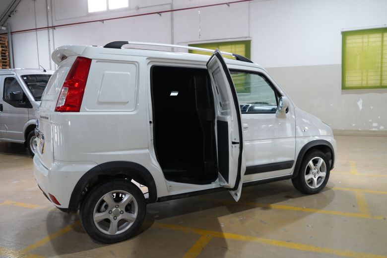 Hyacinth Automotive ouvre la voie de la logistique 100% électrique avec Cenntro et RAPSEV