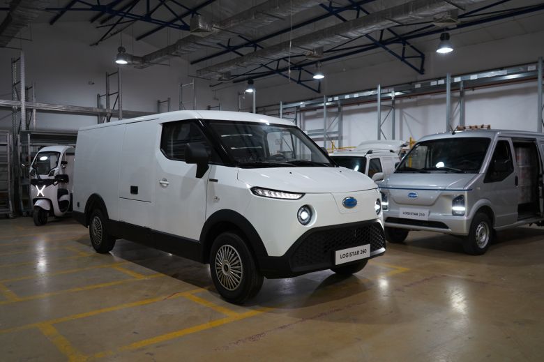 Hyacinth Automotive ouvre la voie de la logistique 100% électrique avec Cenntro et RAPSEV