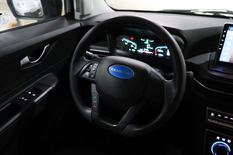 Hyacinth Automotive ouvre la voie de la logistique 100% électrique avec Cenntro et RAPSEV