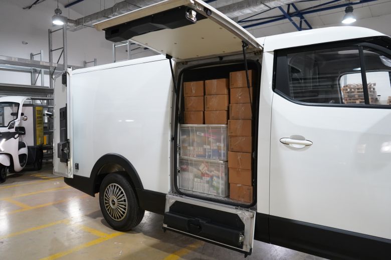 Hyacinth Automotive ouvre la voie de la logistique 100% électrique avec Cenntro et RAPSEV