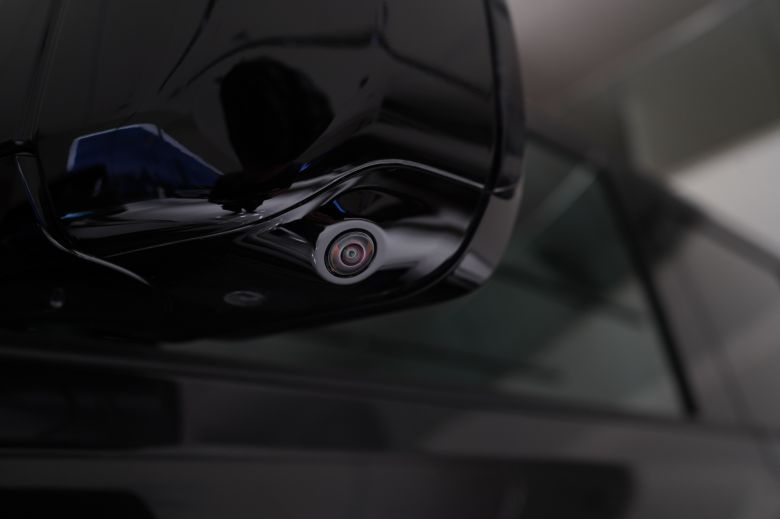 Land Rover Defender 110 3.0 L P400 X-Dynamic SE