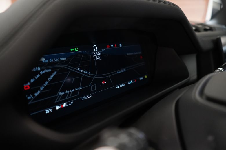 Land Rover Defender 110 3.0 L P400 X-Dynamic SE