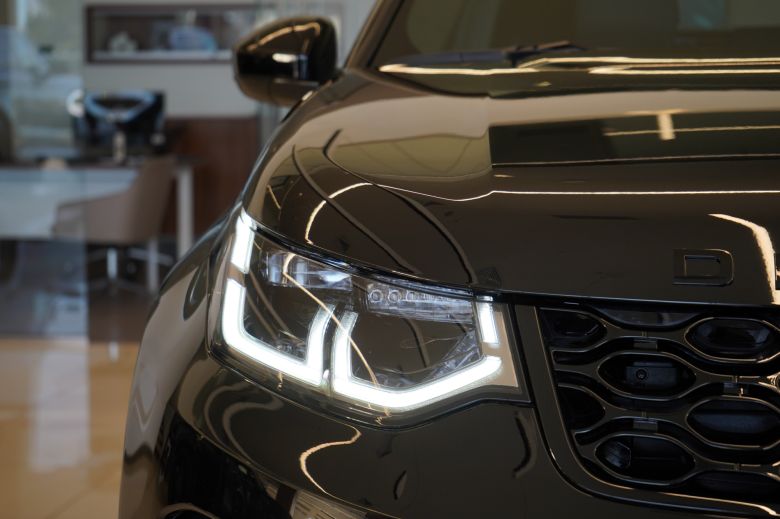 Land Rover Discovery Sport 1.5 L P300e PHEV Dynamic SE