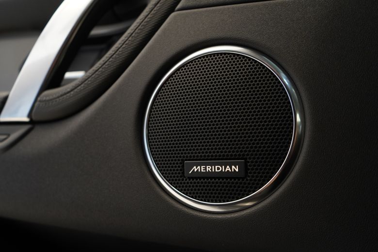 Land Rover Discovery Sport 1.5 L P300e PHEV Dynamic SE