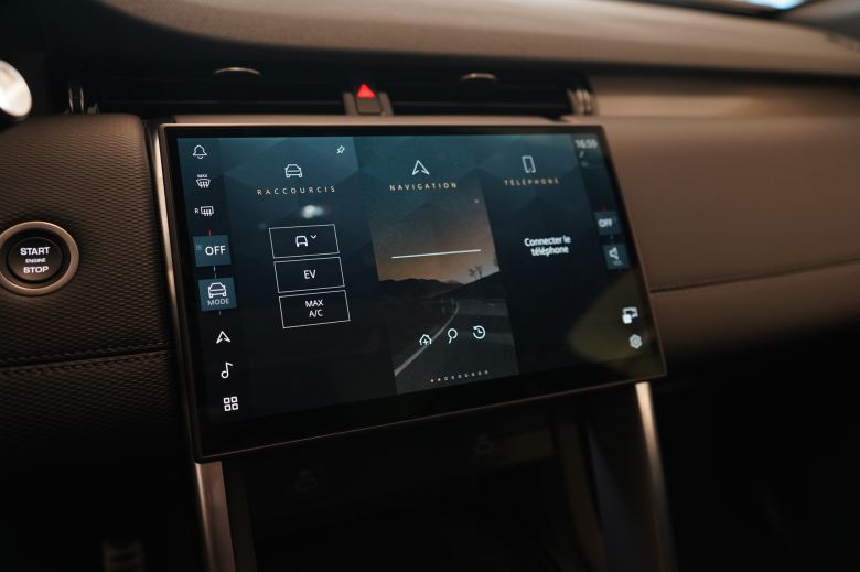 Land Rover Discovery Sport 1.5 L P300e PHEV Dynamic SE