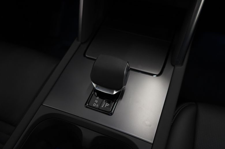 Land Rover Discovery Sport 1.5 L P300e PHEV Dynamic SE