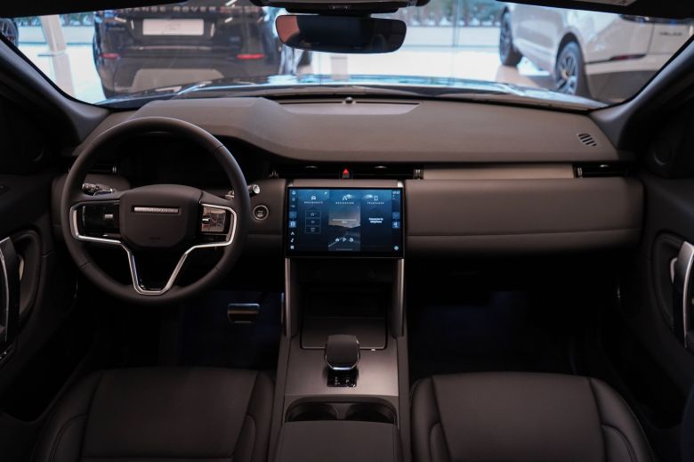 Land Rover Discovery Sport 1.5 L P300e PHEV Dynamic SE