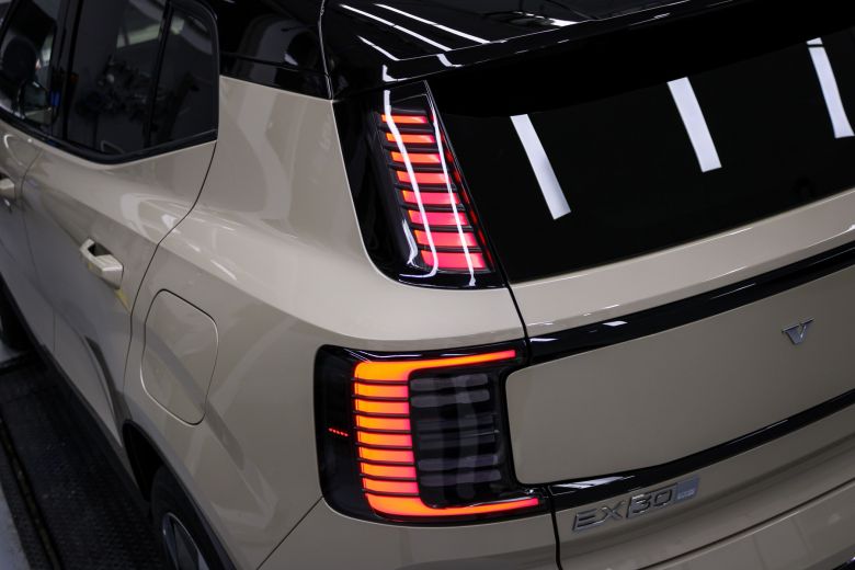 Volvo EX30 Single Motor Core