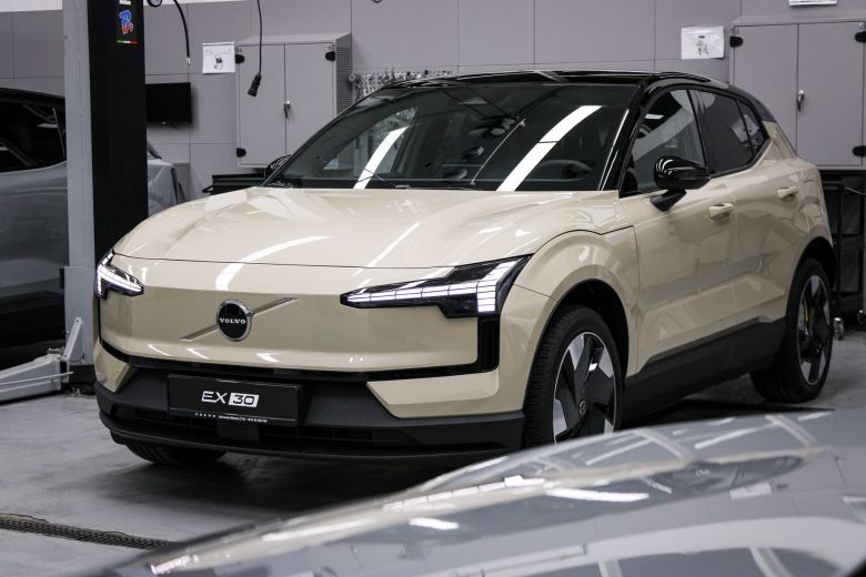 Volvo EX30 Single Motor Core