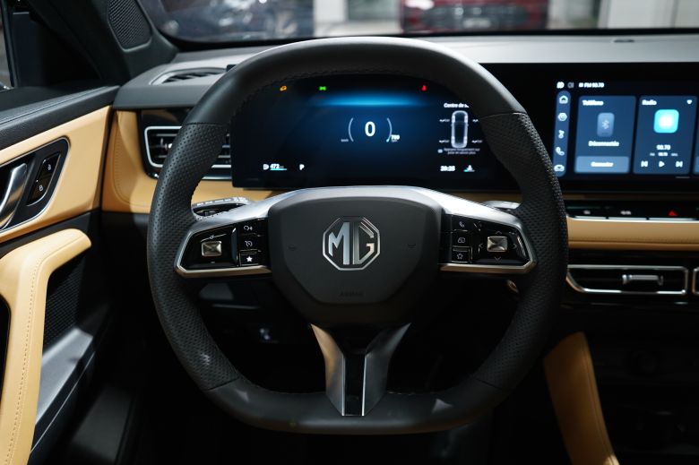 MG HS 1.5L Turbo Luxury