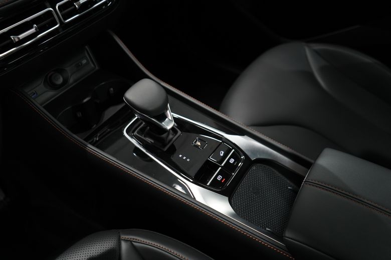 MG HS Hybrid+ 1.5L Turbo