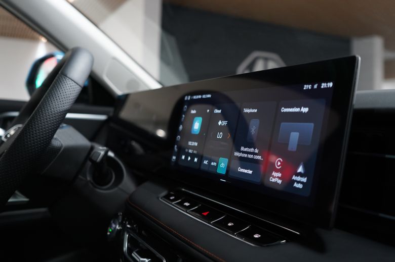 MG HS Hybrid+ 1.5L Turbo