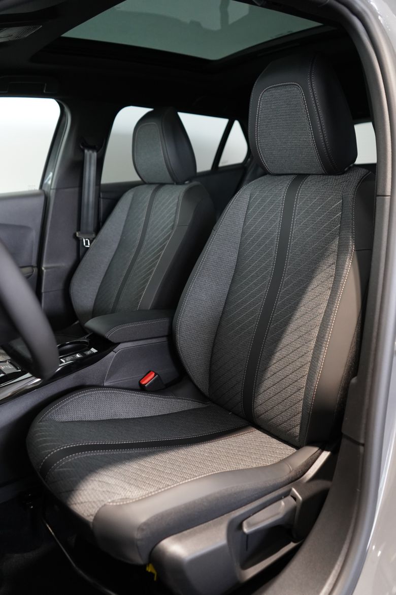 Peugeot 2008 1.2 L Puretech 130 Allure BVA
