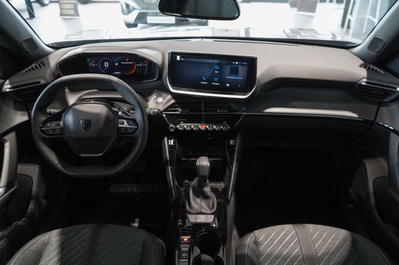 Peugeot 2008 1.2 L Puretech 130 Allure BVA