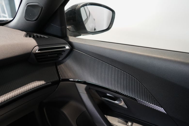 Peugeot 2008 1.2 L Puretech 130 Allure BVA