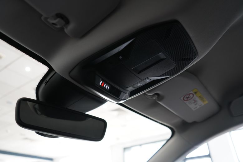 Peugeot 408 1.6 L Allure EAT8