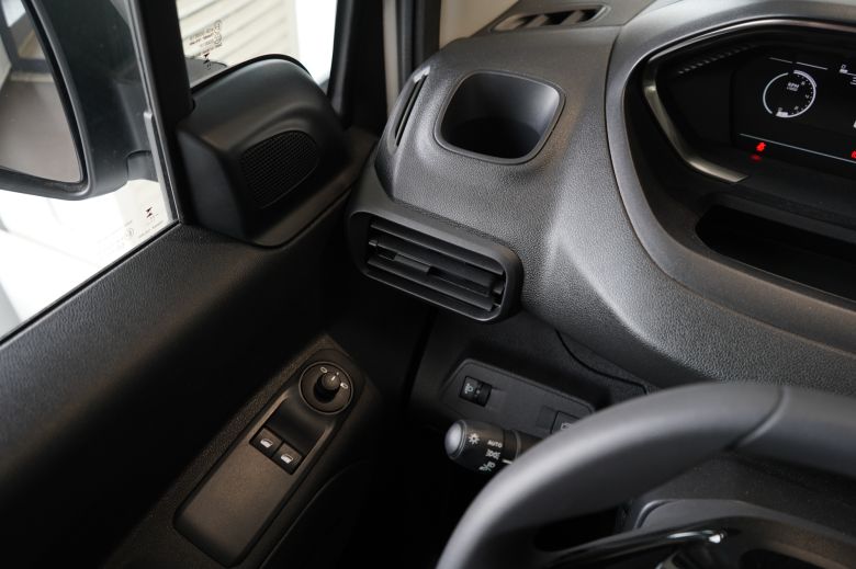 Peugeot Rifter 1.6 L HDI 92ch