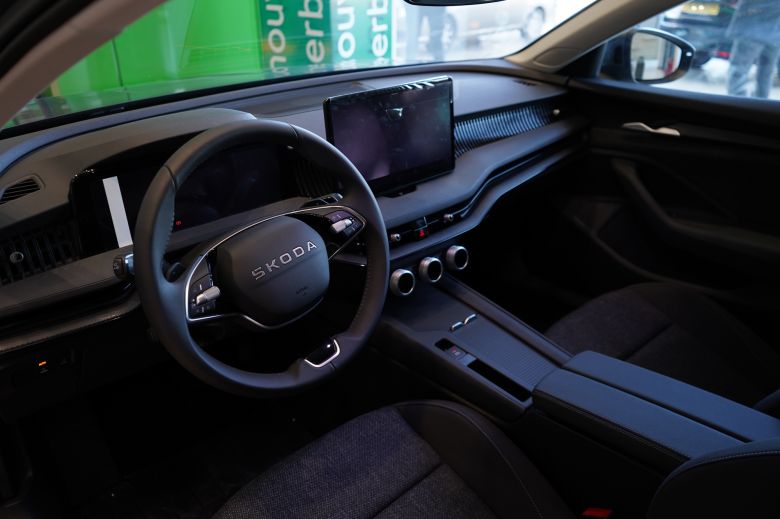 Skoda Superb 1.5 TSI Essence DSG