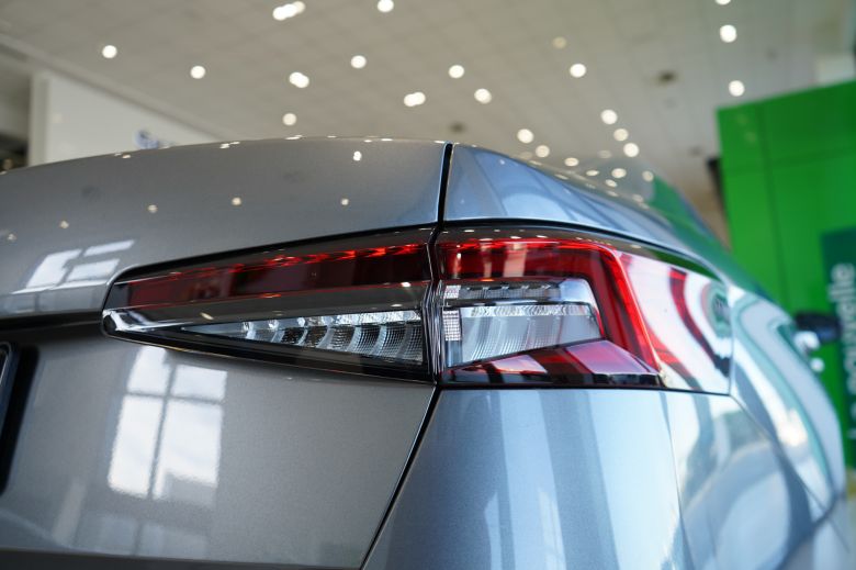 Skoda Superb 1.5 TSI Essence DSG