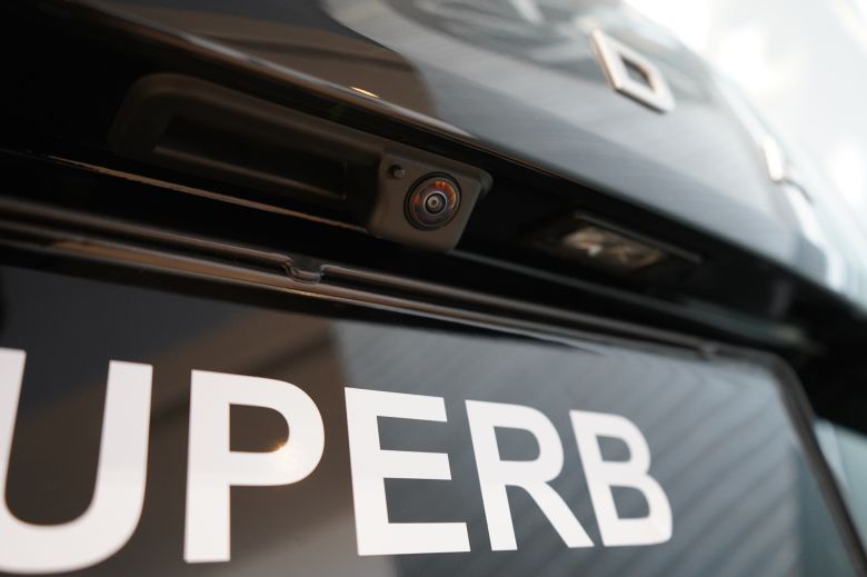 Skoda Superb 1.5 TSI Selection DSG