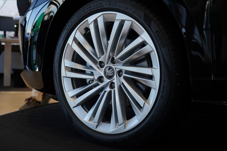 Skoda Superb 1.5 TSI Selection DSG