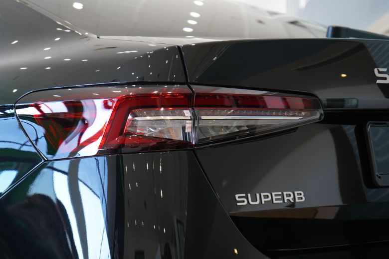 Skoda Superb 1.5 TSI Selection DSG