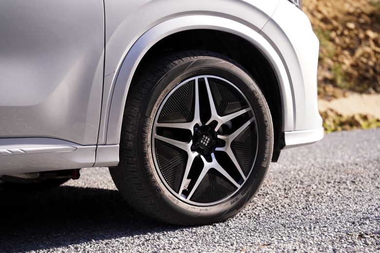 Essai DFSK E5 PHEV 1.5 L Prestige