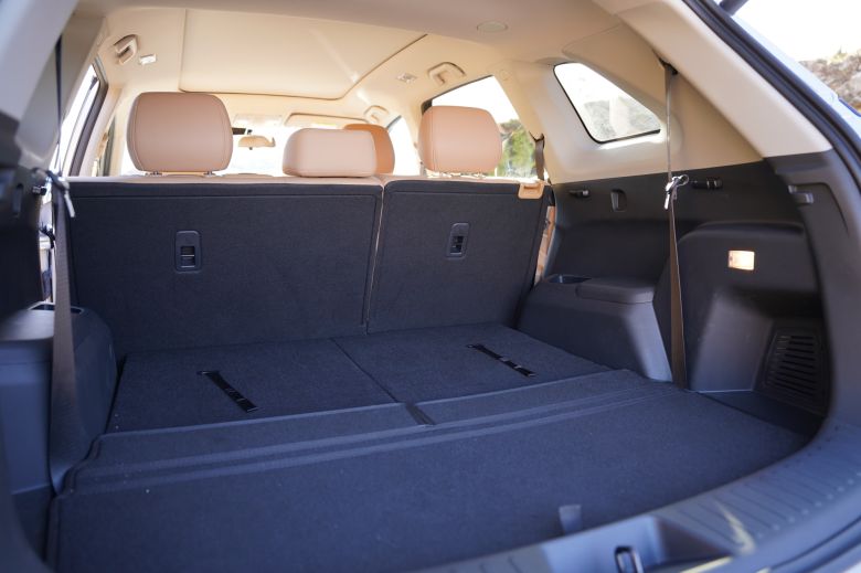 Essai DFSK E5 PHEV 1.5 L Prestige