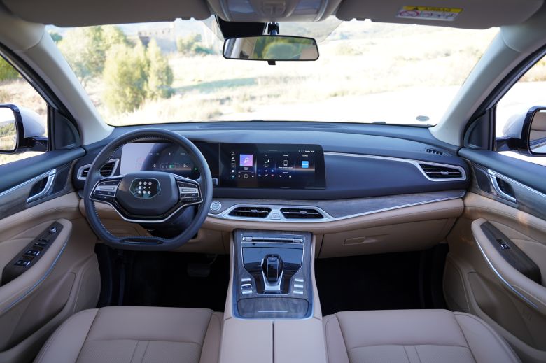 Essai DFSK E5 PHEV 1.5 L Prestige