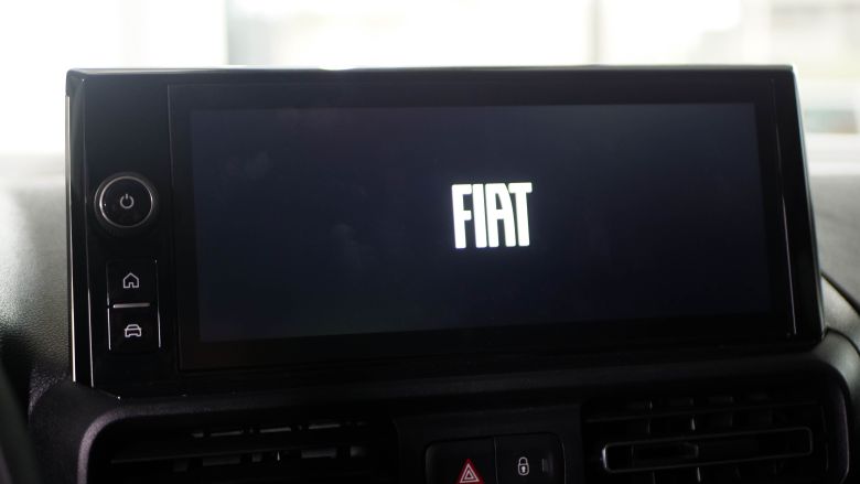 Fiat Doblo Combi Taxi : un modèle pensé pour les besoins des taxis tunisiens