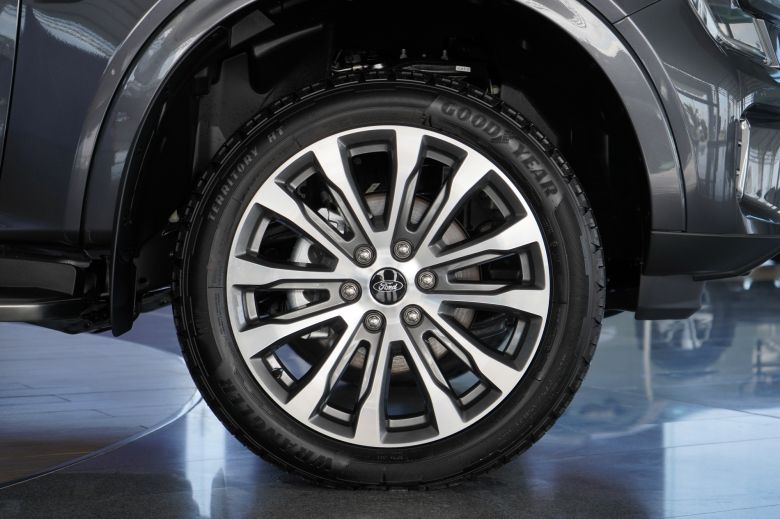 Ford Everest 2.0 L Bi-Turbo Limited 7 places