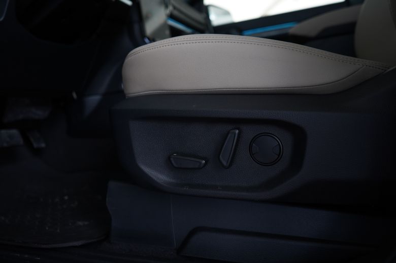 Ford Everest 2.0 L Bi-Turbo Limited 7 places