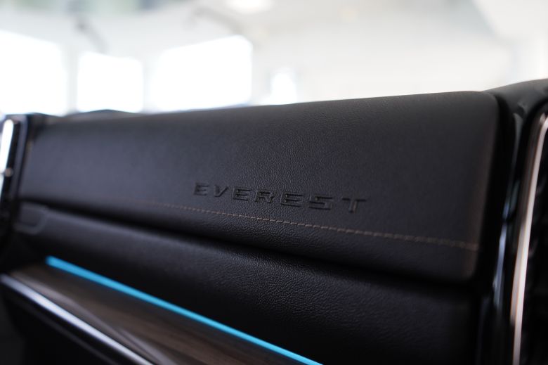 Ford Everest 2.0 L Bi-Turbo Limited 7 places