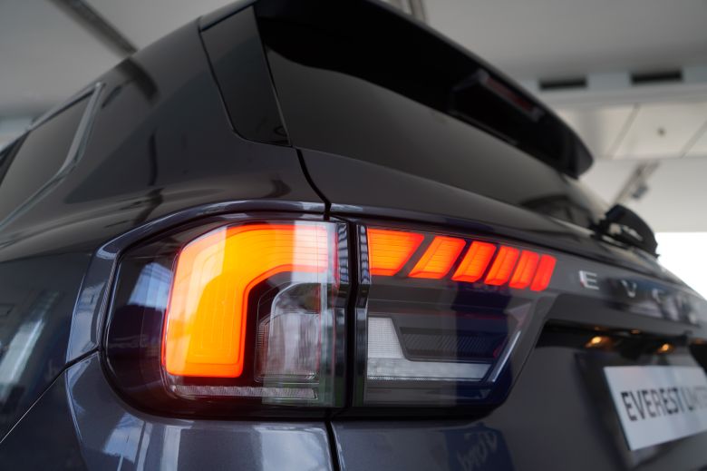 Ford Everest 2.0 L Bi-Turbo Limited 7 places