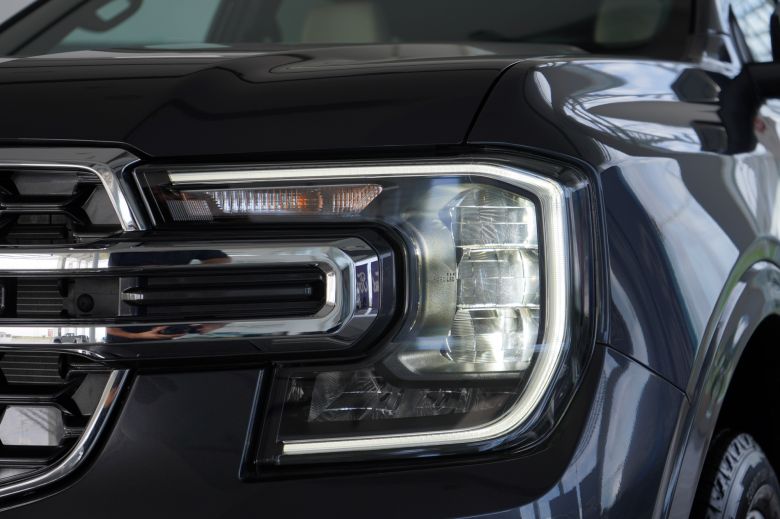 Ford Everest 2.0 L Bi-Turbo Limited 7 places